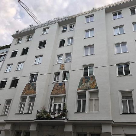 Theresa Tiana Appartamento Vienna Esterno foto